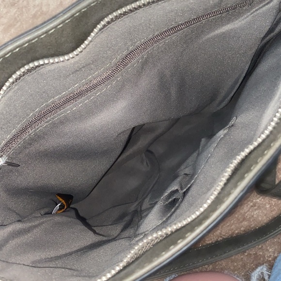 Browning concealed carry purse - Picture 4 of 5